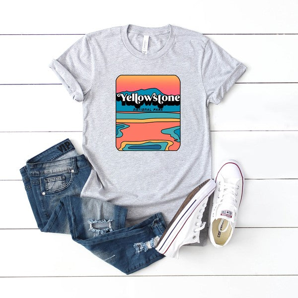 Vintage Yellowstone Short Sleeve Graphic Tee