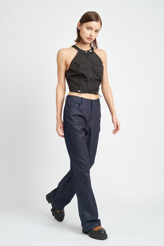 ZIP FRONT HALTER NECK CROPPED TOP